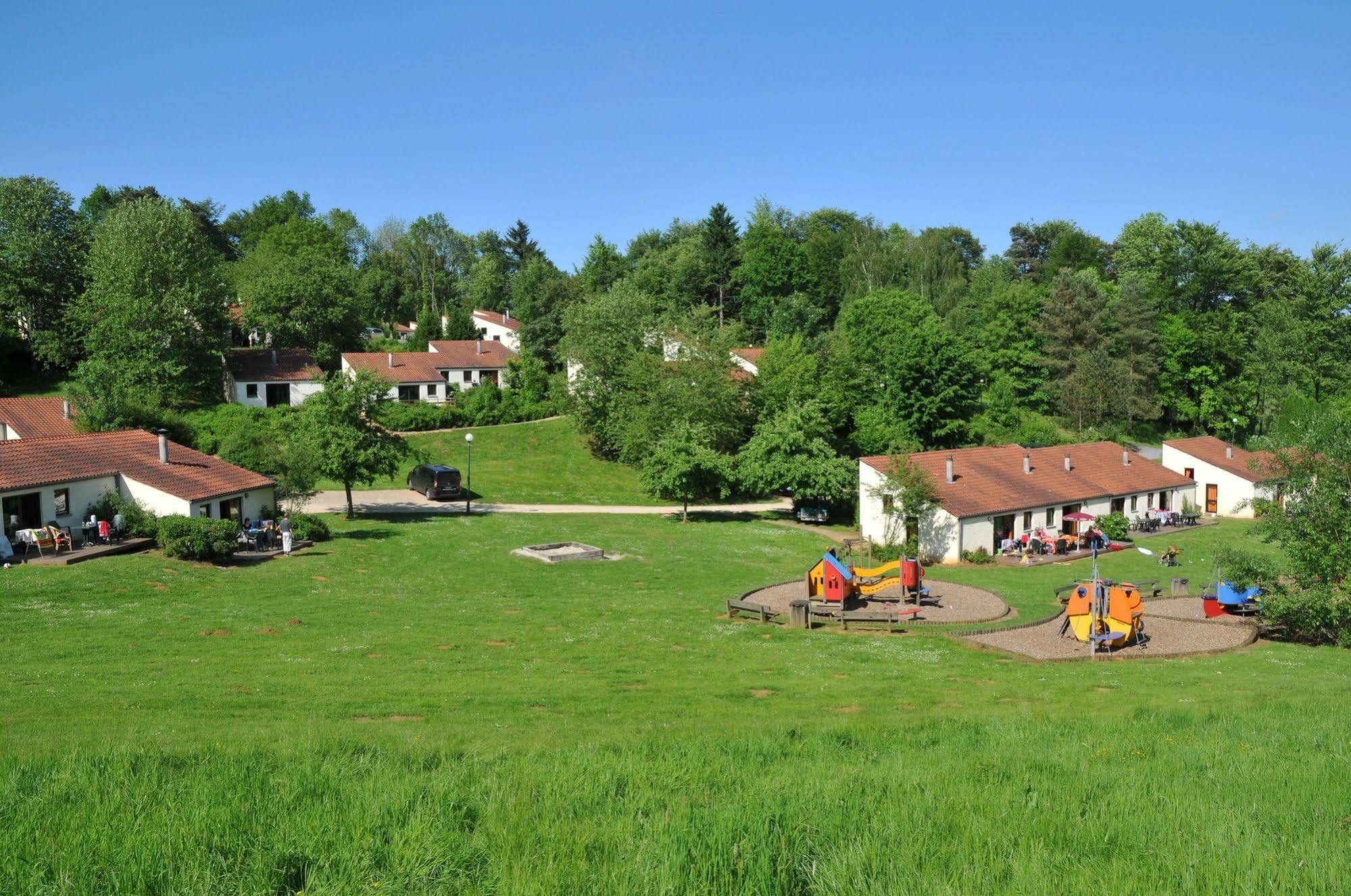 Отель Vallee De Rabais Виртон Экстерьер фото