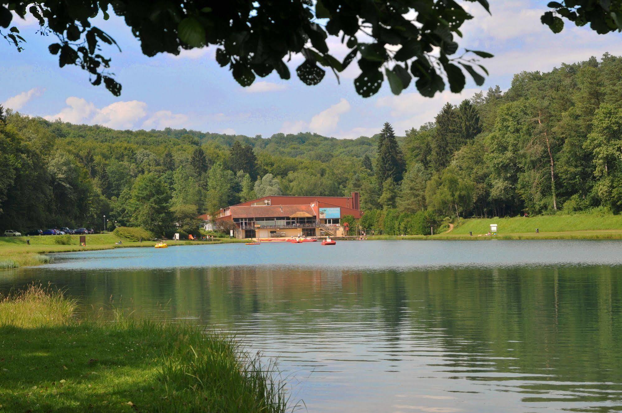 Отель Vallee De Rabais Виртон Экстерьер фото